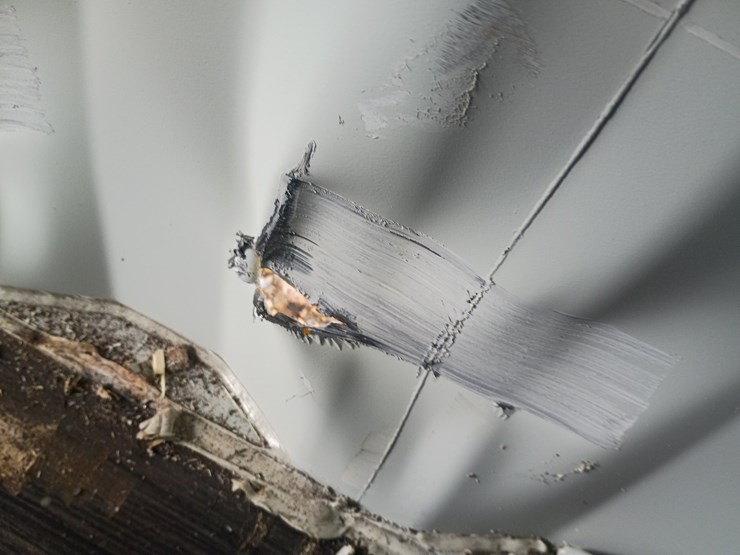 #l110-000-•-40ft-container-[damaged]-image-23