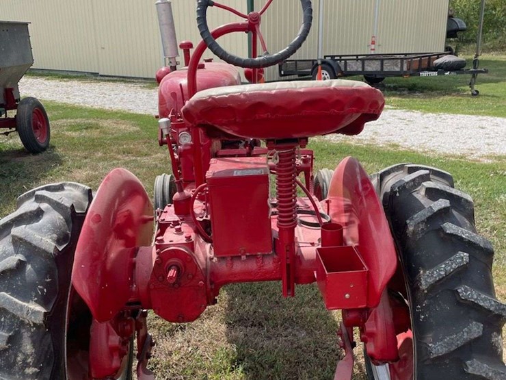 1949-farmall-cub-image-4