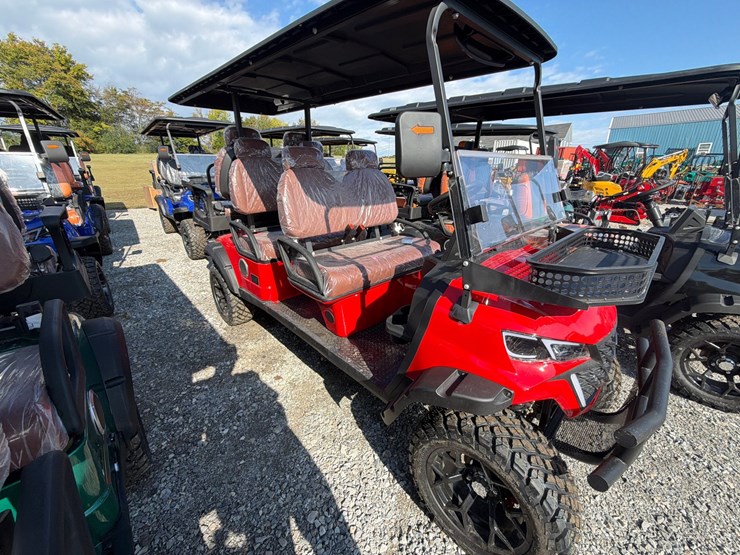 #652-•-future-6-seater-electric-off-road-golf-cart-image-2