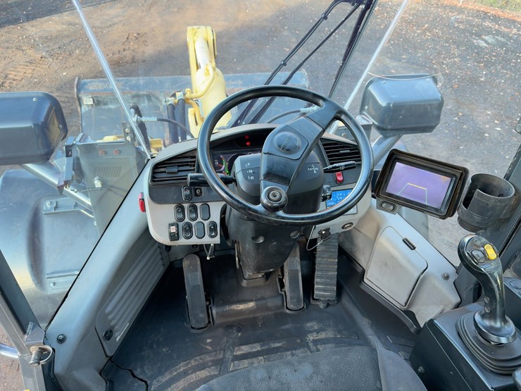 2018-komatsu-wa270-8-image-26