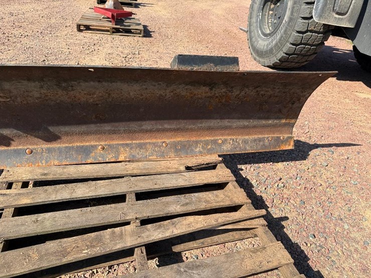 john-deere-84-image-6