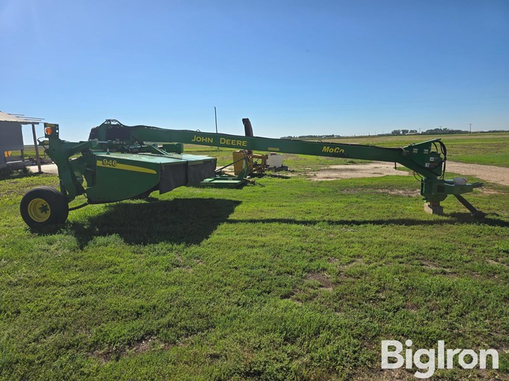 2014-john-deere-946-image-4