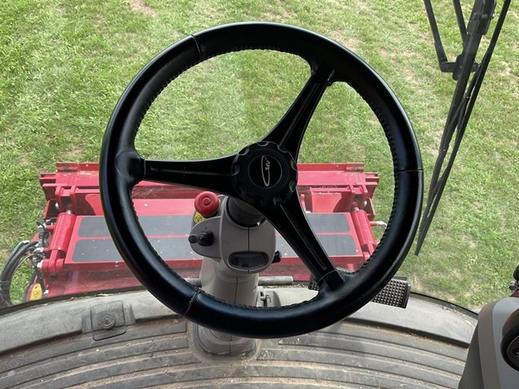 2022-case-ih-8250-image-23