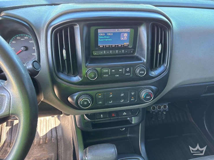 2015-chevrolet-colorado-ext.-cab-pickup-truck-image-17
