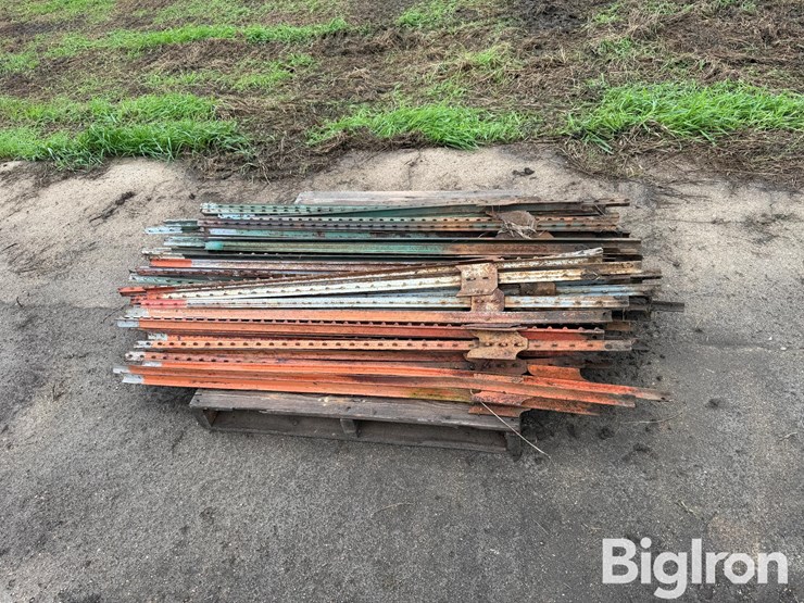 steel-t-posts-image-4