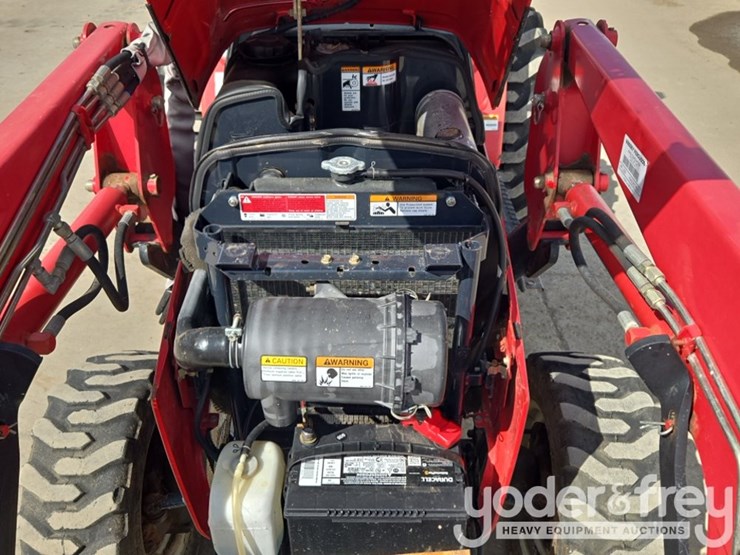 2010-massey-ferguson-1529-image-29