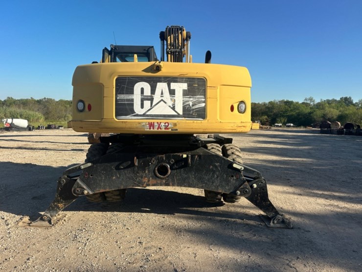 2012-caterpillar-m322d-image-6