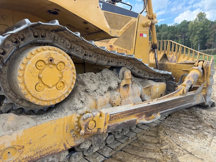 caterpillar-d8t-image-28