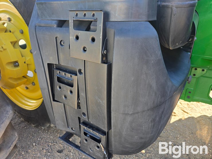 2012-john-deere-7215r-image-15