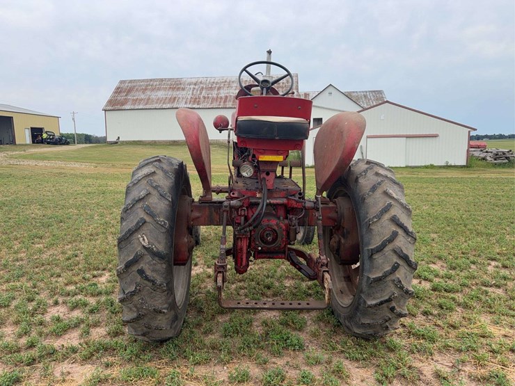 farmall-460-lp-hi-clear-image-4