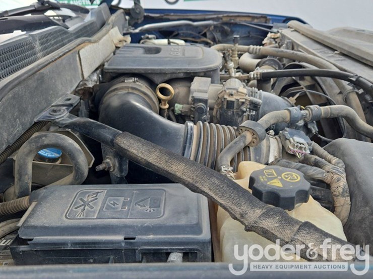 2015-chevrolet-silverado-2500-image-28