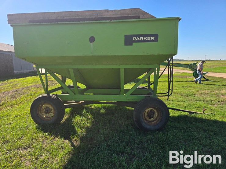 parker-gravity-wagon-w/auger-image-4