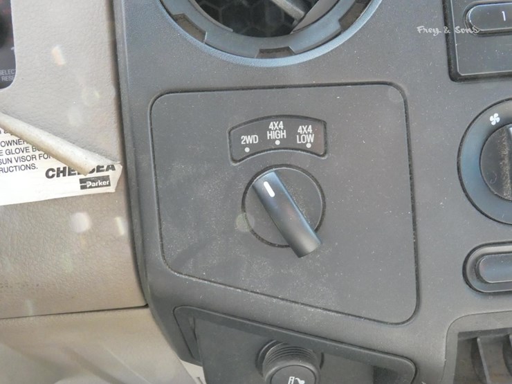 ford-f550-image-7