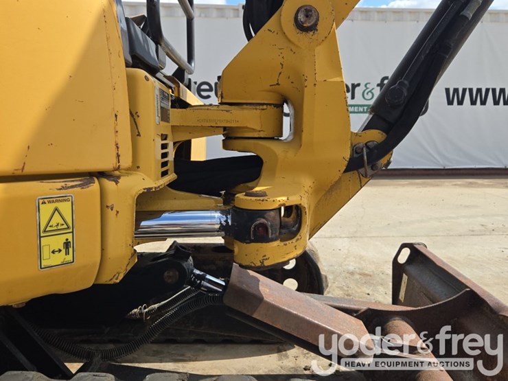 2010-caterpillar-303c-cr-image-31