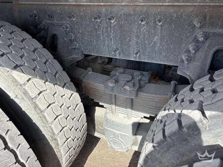 2016-international-workstar-7500-t/a-godwin-400t-dump-truck-image-23