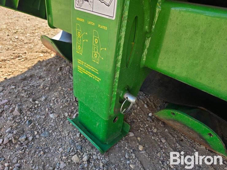 2023-john-deere-c6r-image-19