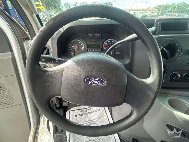 2019-ford-e-350-16ft.-box-truck-image-17
