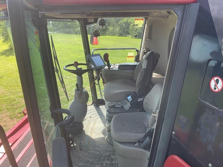 2005-case-ih-8010-image-14
