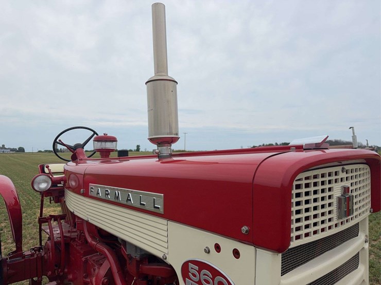 farmall-560-hi-clear-image-13