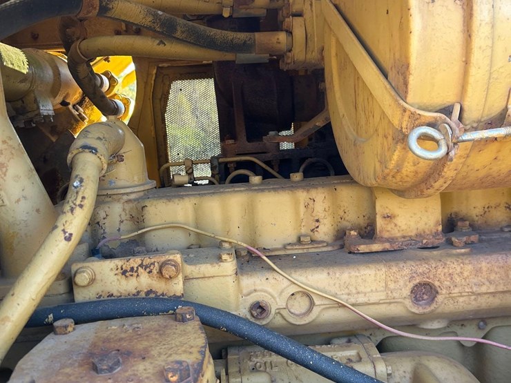 1981-caterpillar-d6d-image-17