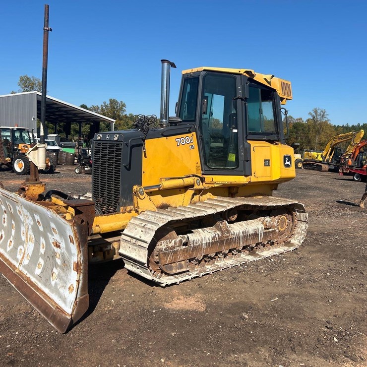 2008 DEERE 700J XLT
