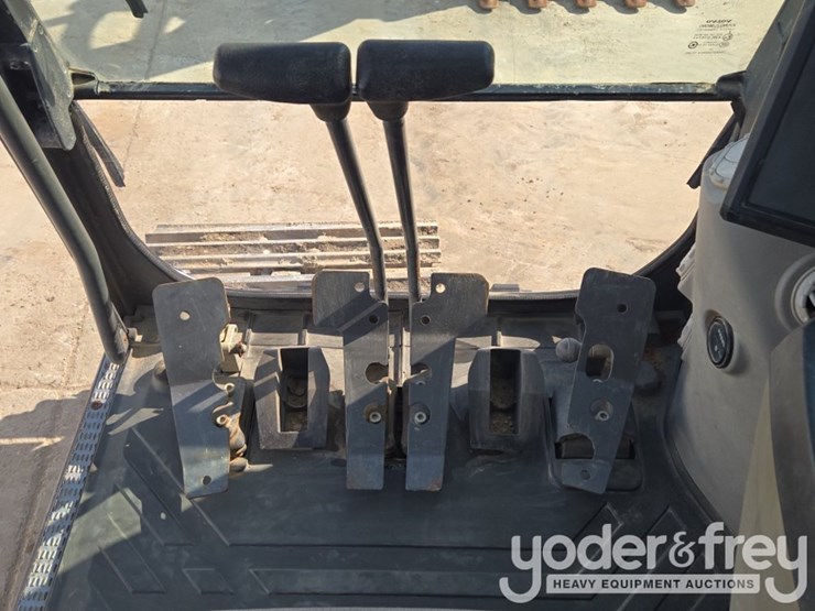 2016-volvo-ec350el-image-74