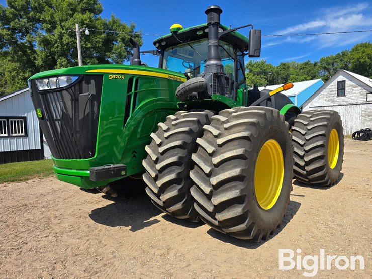 2018-john-deere-9370r-image-1