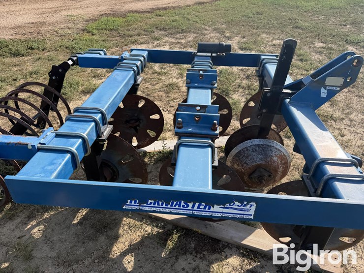 track-master-pivot-track-closer-image-13