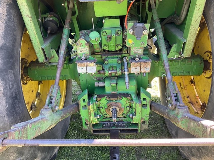 1975-john-deere-4230-image-9