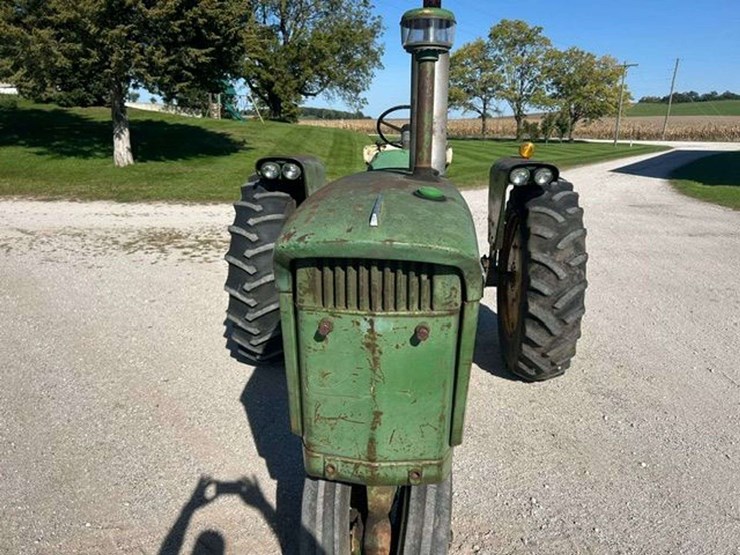 john-deere-4010-image-2