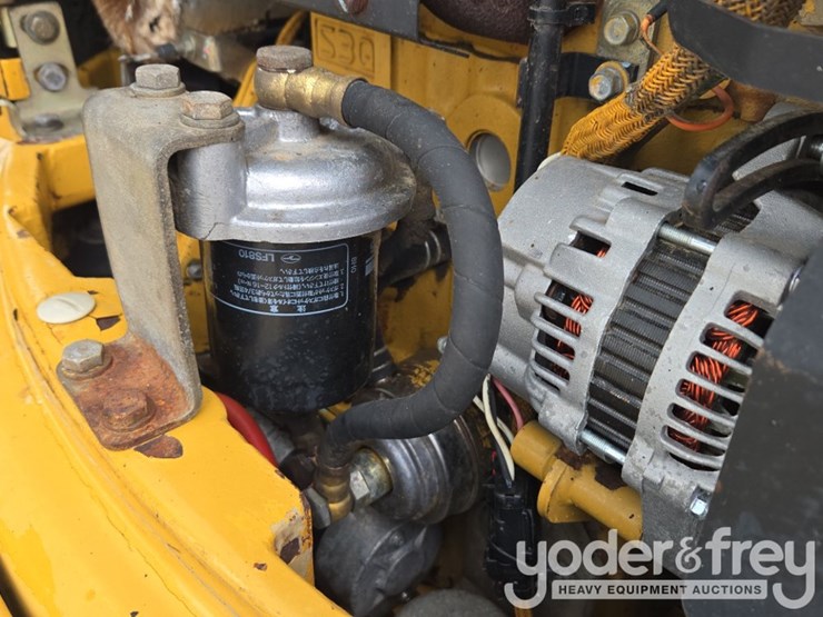 2010-caterpillar-303c-cr-image-41