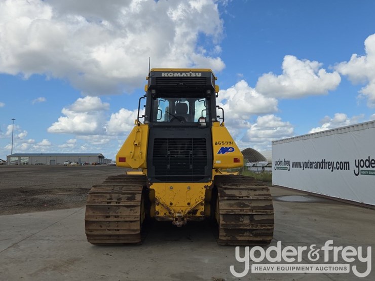 2023-komatsu-d61px-image-4