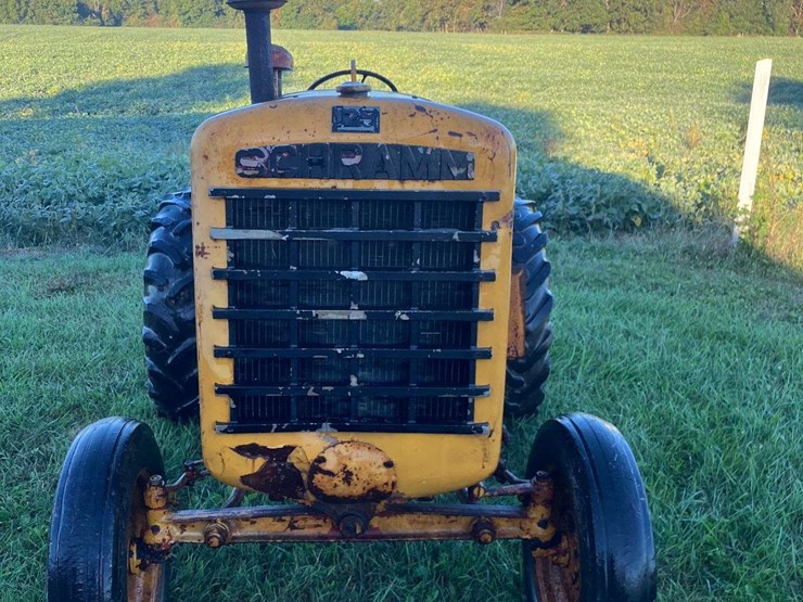 schramm-model-125-air-compressor-tractor-image-2