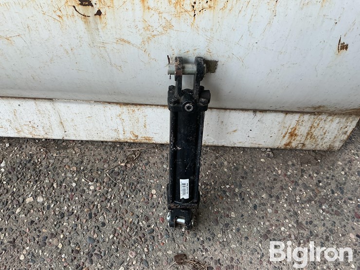 delaven-3.00-x-10”-stroke-hydraulic-cylinder-image-6
