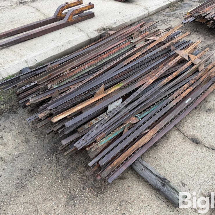 Steel T-Posts