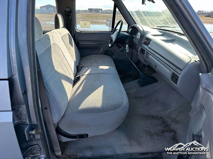 1995-ford-f350-image-28