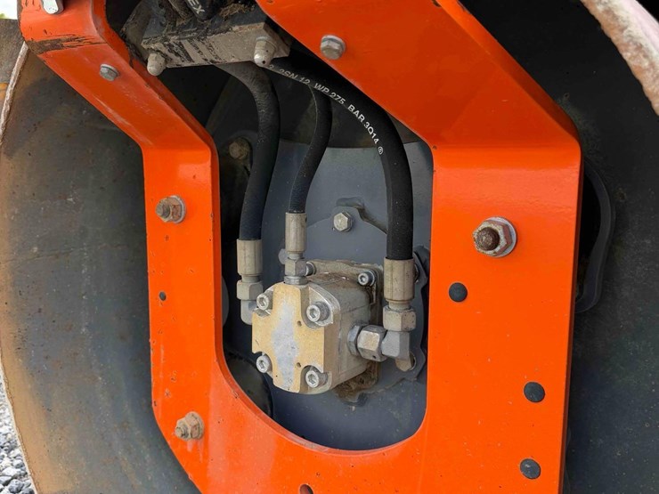 hamm-hd12-image-10