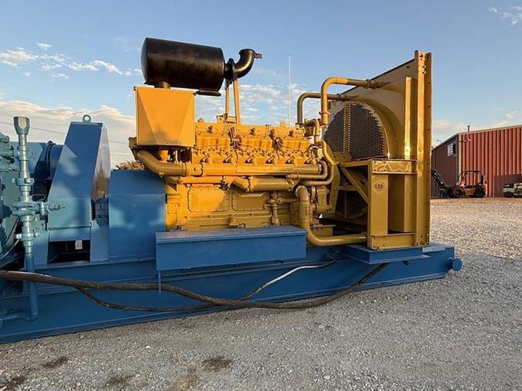 2007-caterpillar-d398b-image-9