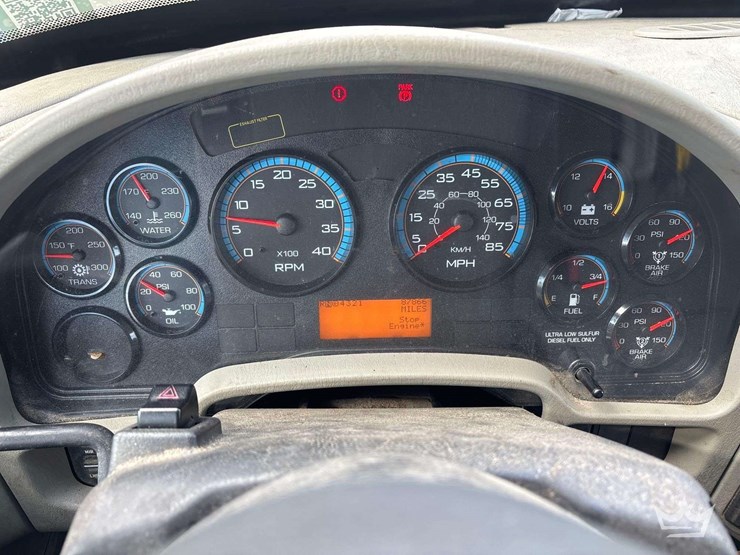 2016-international-workstar-7500-t/a-godwin-400t-dump-truck-image-14