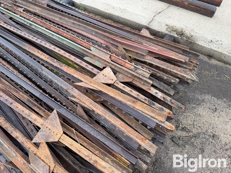 steel-t-posts-image-10