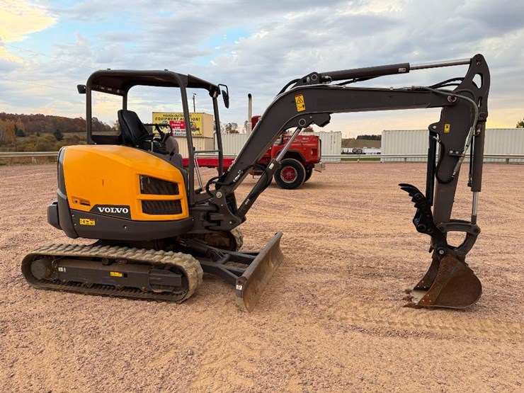volvo-ecr40d-image-2