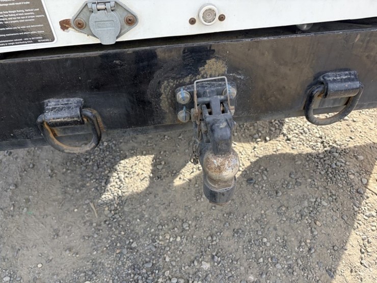 2017-ford-f550-image-19