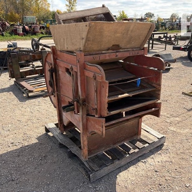 JOHNSON & FIELD CO. FANNING MILL
