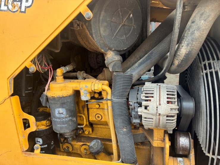 2014-deere-450j-lgp-image-17