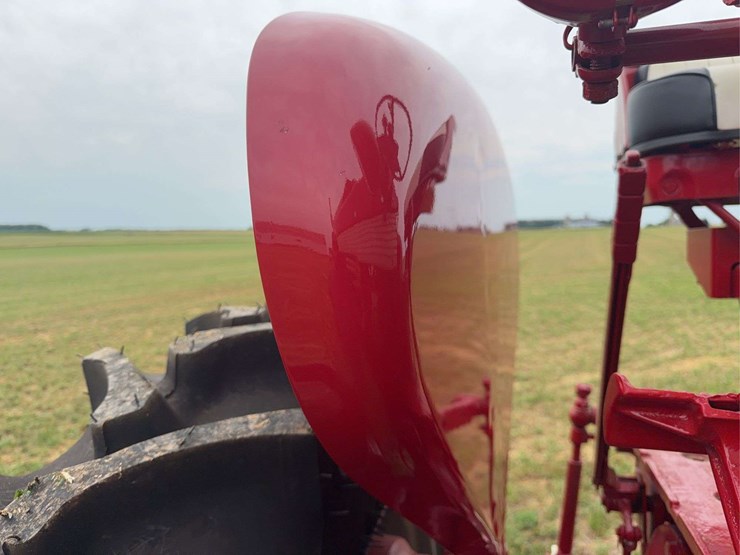 farmall-560-lp-hi-clear-image-48
