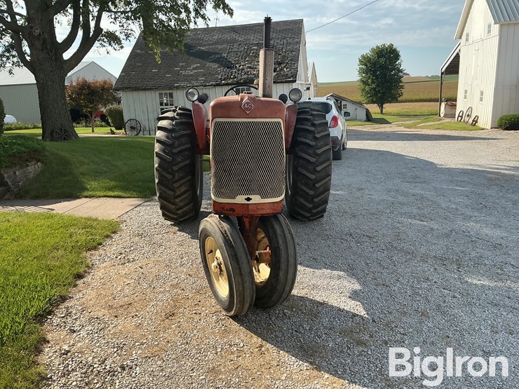 1959-allis-chalmers-d17-series-i-tractor-image-2