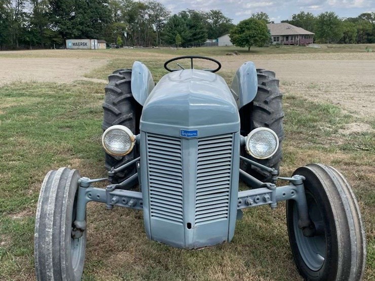 1950-ferguson-to20-image-2