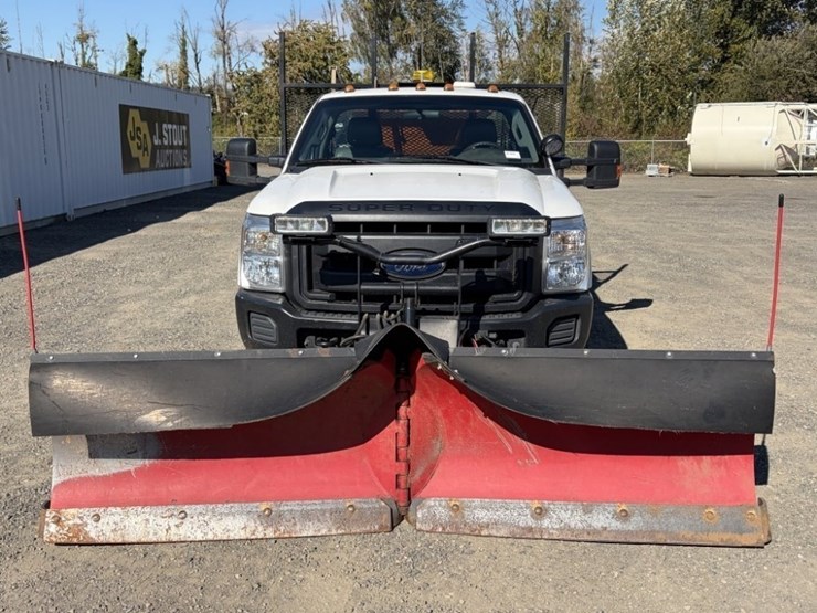 2011-ford-f350-image-8