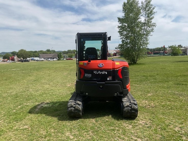 2021-kubota-u55-5-image-6