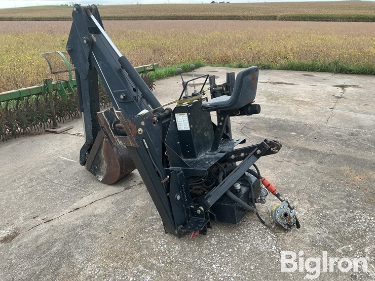 rhino-bh95-3-pt-backhoe-image-7